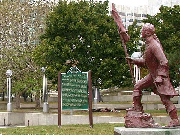 Monument a Antòni de Lamothe-Cadillac a Detroit