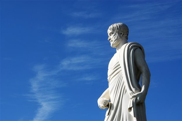 Aristòtel desvolopèt l'ensenhament de la filosofia a Atenas, dins un temple qu'aviá nom lo Licèu