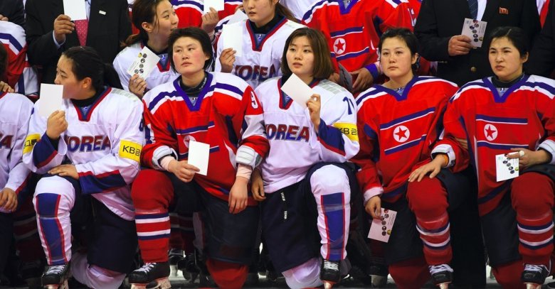 L'esquipa femenina unificada de hockey sus glaç, aus Jòcs Olimpics de Pyeongchang, en 2018