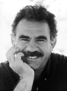 Abdullah Öcallan, cap e fondador dau PKK, presonier politic de l'estat turc dempuei 1999; fòto de 1997