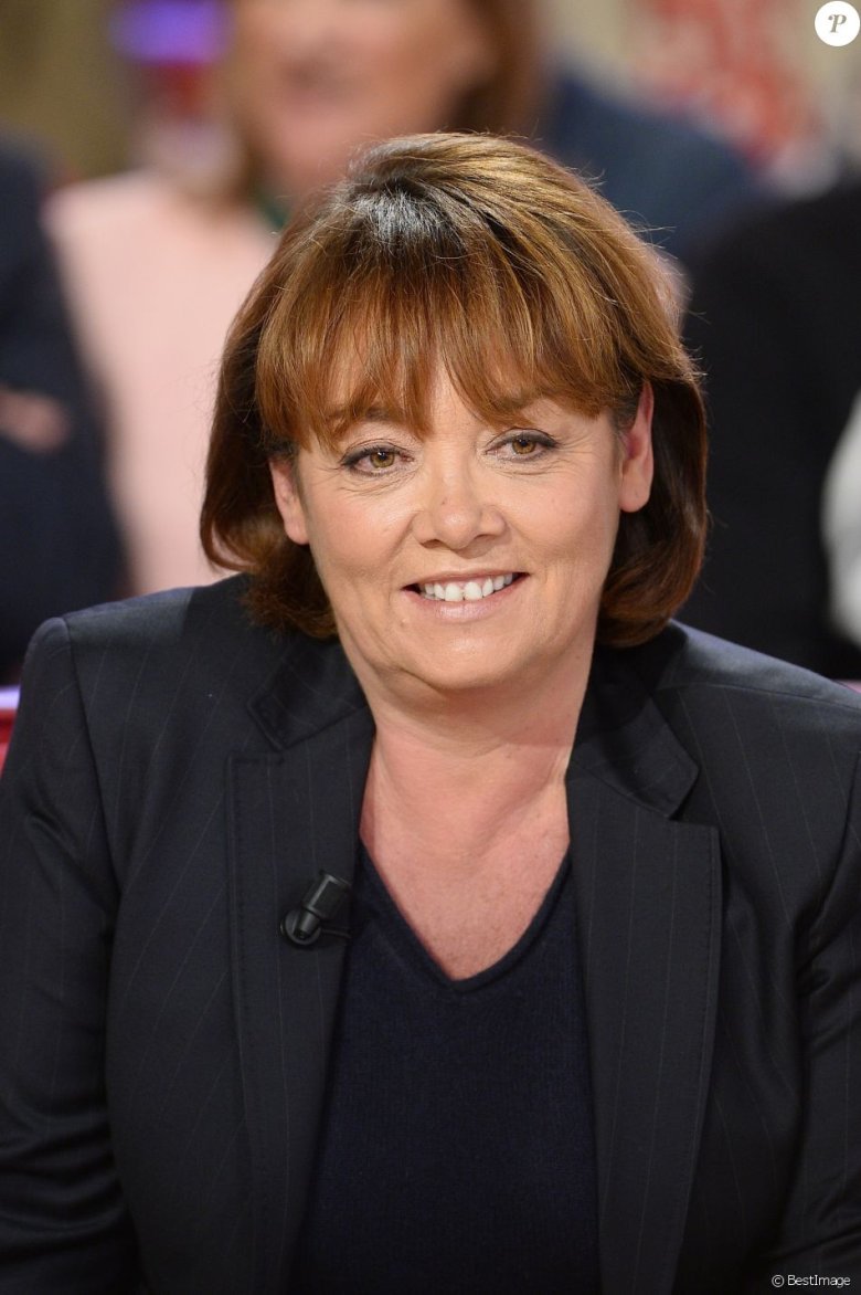 Nathalie Saint-Cricq, editorialista de la cadena França 2 e tanben cap deu servici politic