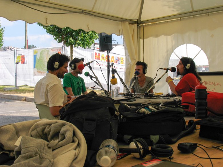 Platèu dels mèdias occitanofòns a l'Estivada 2012